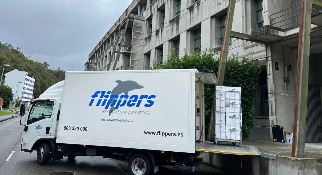 Cómo embalar y proteger muebles en una mudanza por Barcelona: materiales, trucos y errores comunes